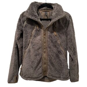 Kuhl‎ fleece sherpa flight jacket, Small, zip up, 4 zip pockets. Teddy green.